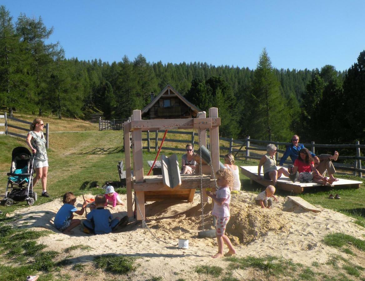 Hiasl Zirbenhuette Otel Hochrindl Dış mekan fotoğraf